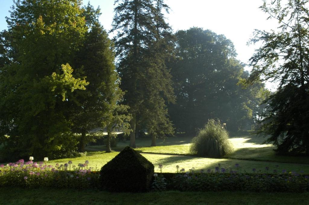 Chateau De Montriou Feneu Exterior foto