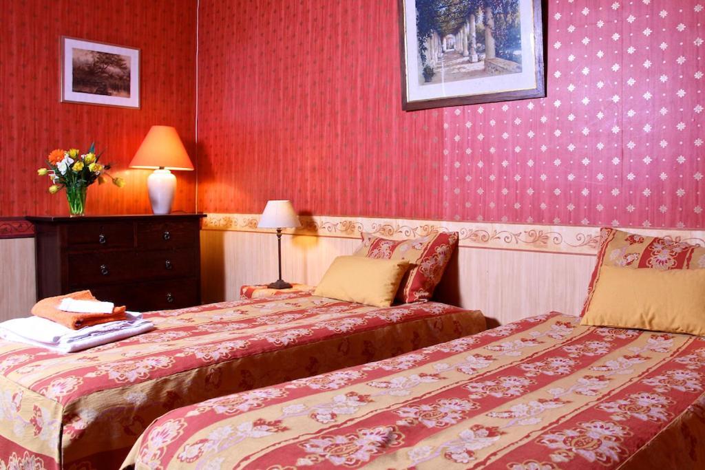 Chateau De Montriou Feneu Zimmer foto