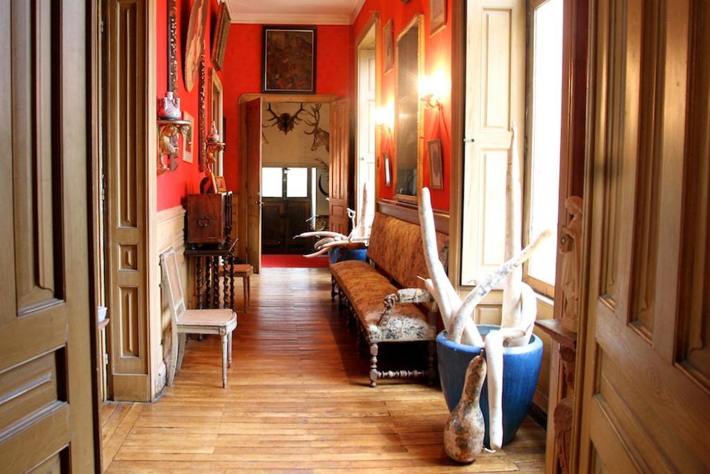 Chateau De Montriou Feneu Zimmer foto